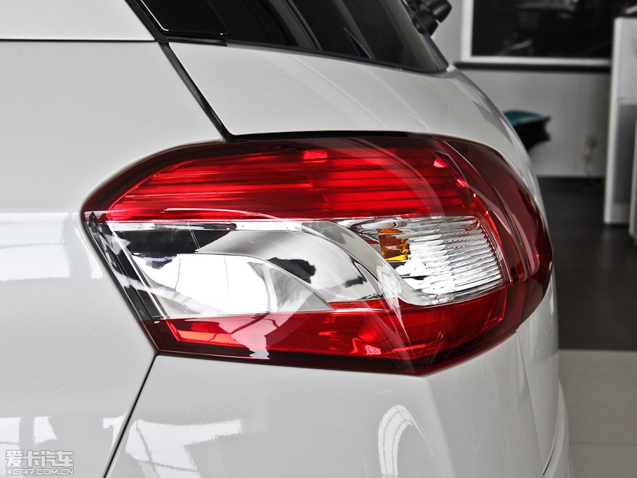 20134008(M) 2.0L rа 