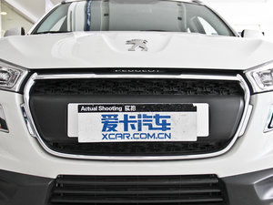 2013款2.0L 四驱时尚版  中网