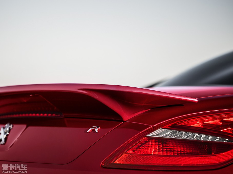 2014�����RCZ R