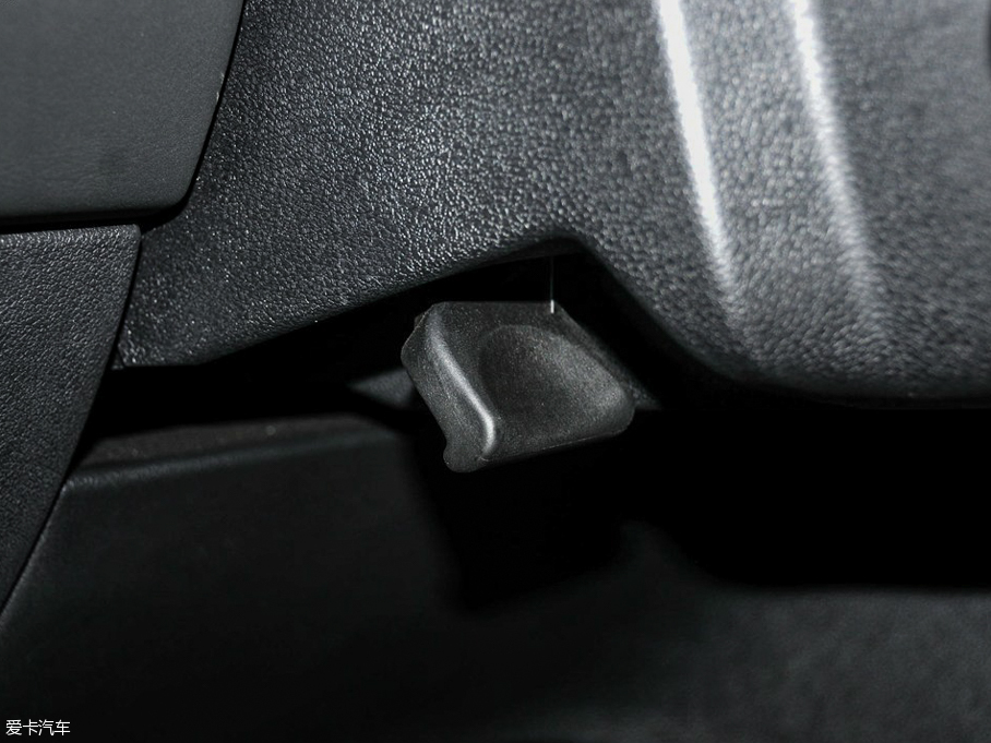 2014(bio)RCZ 1.6T ԄӺAͣɫL(fng)