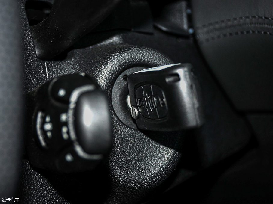 2014RCZ 1.6T ԄӺAͣɫL