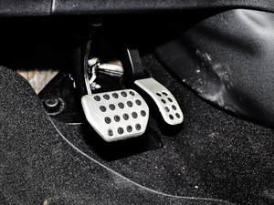 20141.6T ԄӺAͣ\ɫL п؅^