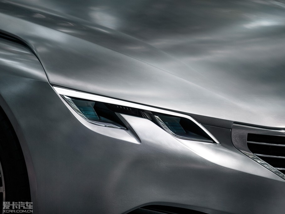 2014��EXALT ��τ�������܇