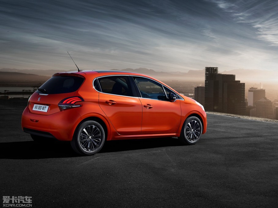 2015�����208 ���T������