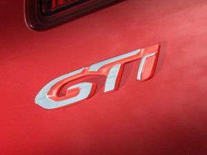 2015GTi ^