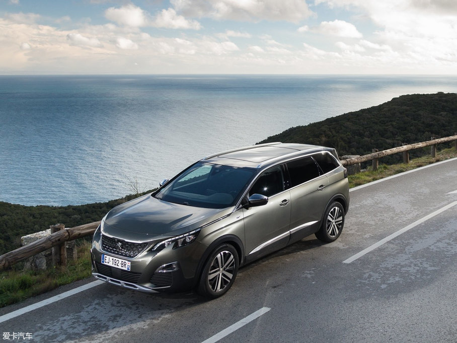 2017�����5008(����) GT