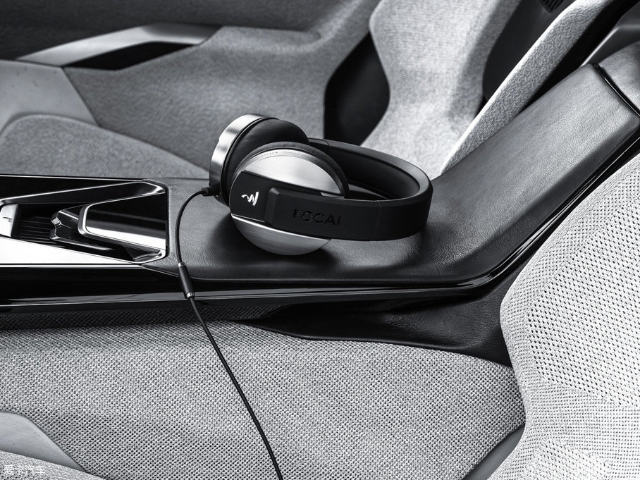 2017���(bi��o)��Instinct ����܇