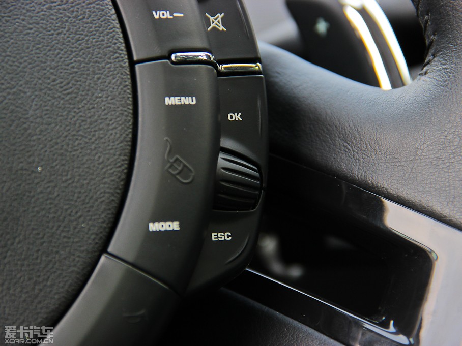 2009��C4 PICASSO 2.0L �ԄӺ��A��