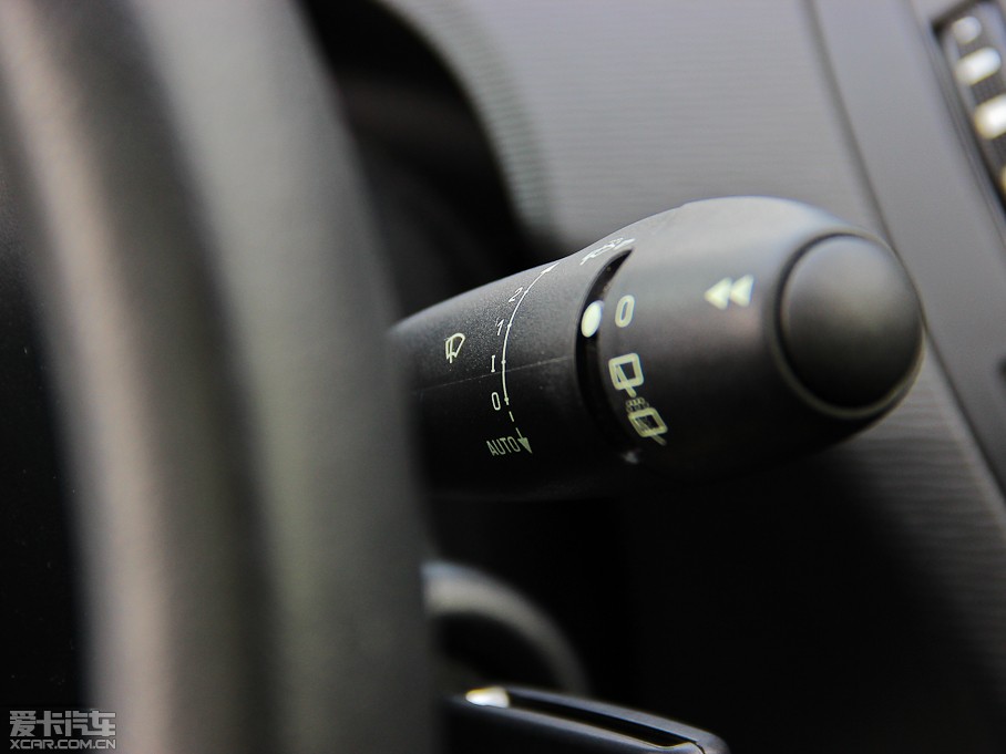 2009��C4 PICASSO 2.0L �ԄӺ��A��