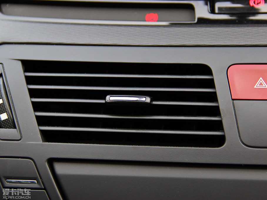 2009��C4 PICASSO 2.0L �ԄӺ��A��