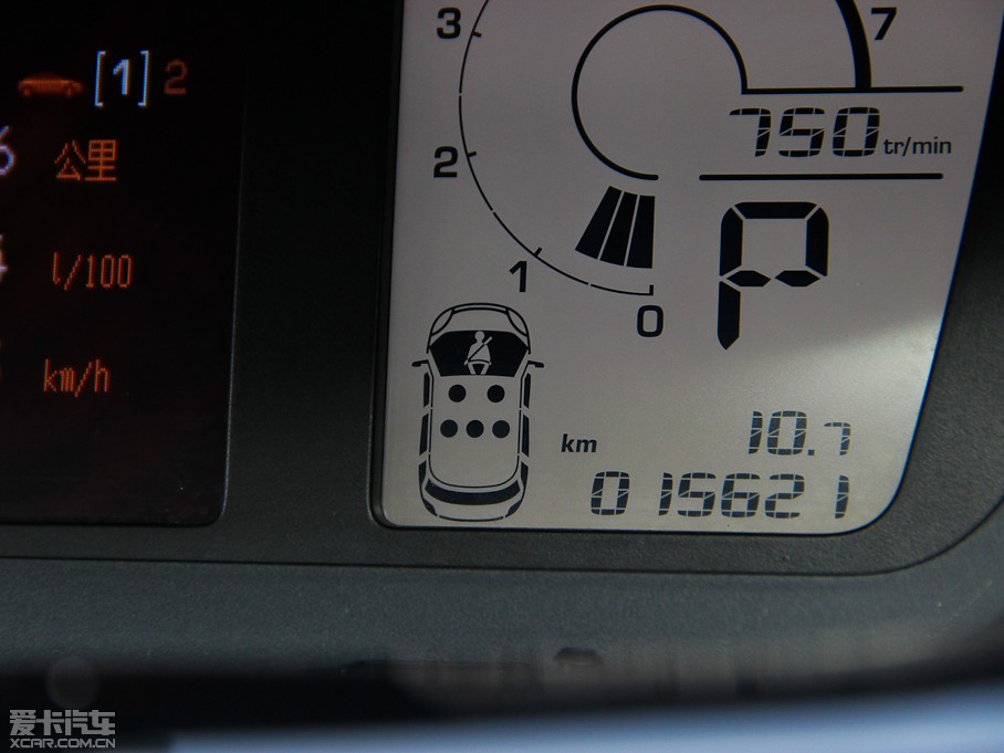 2009C4 PICASSO 2.0L Ԅ(dng)A