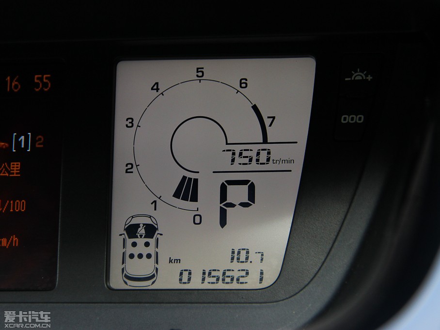 2009C4 PICASSO 2.0L Ԅ(dng)A