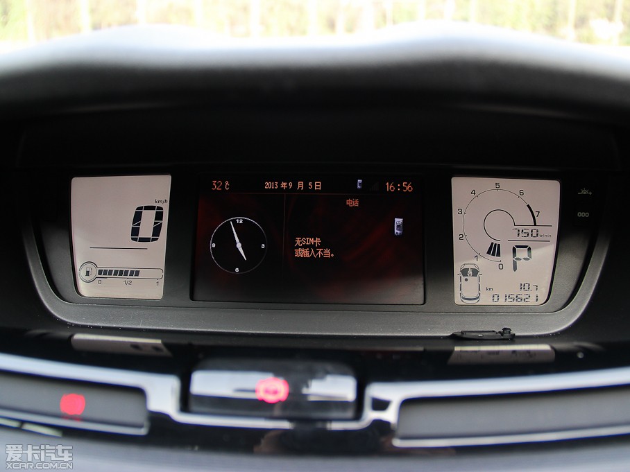 2009��C4 PICASSO 2.0L �ԄӺ��A��