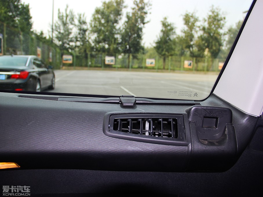 2009C4 PICASSO 2.0L Ԅ(dng)A