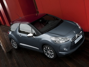 2012DS 3 w^