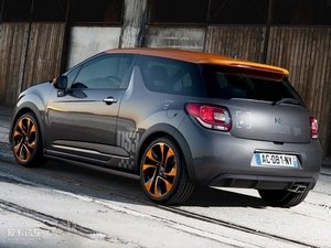 2012DS 3 w^