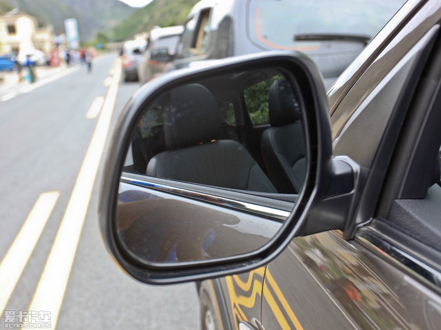 2013C4 AIRCROSS(M) 2.0L A