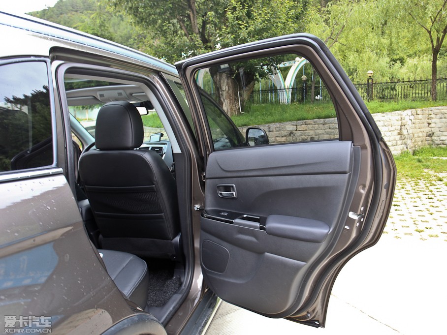 2013C4 AIRCROSS(M) 2.0L A