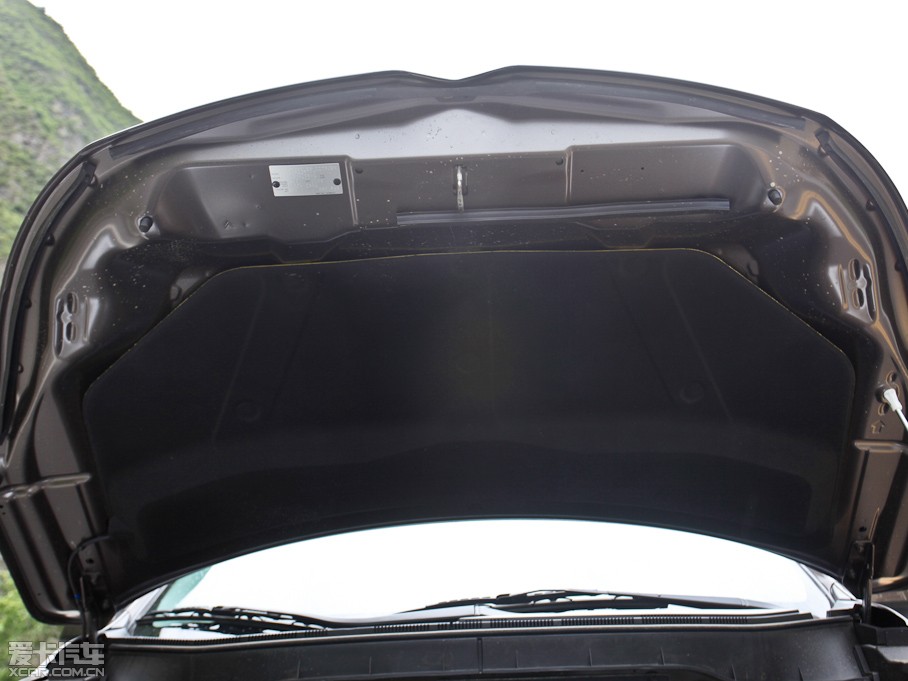 2013C4 AIRCROSS(M) 2.0L A