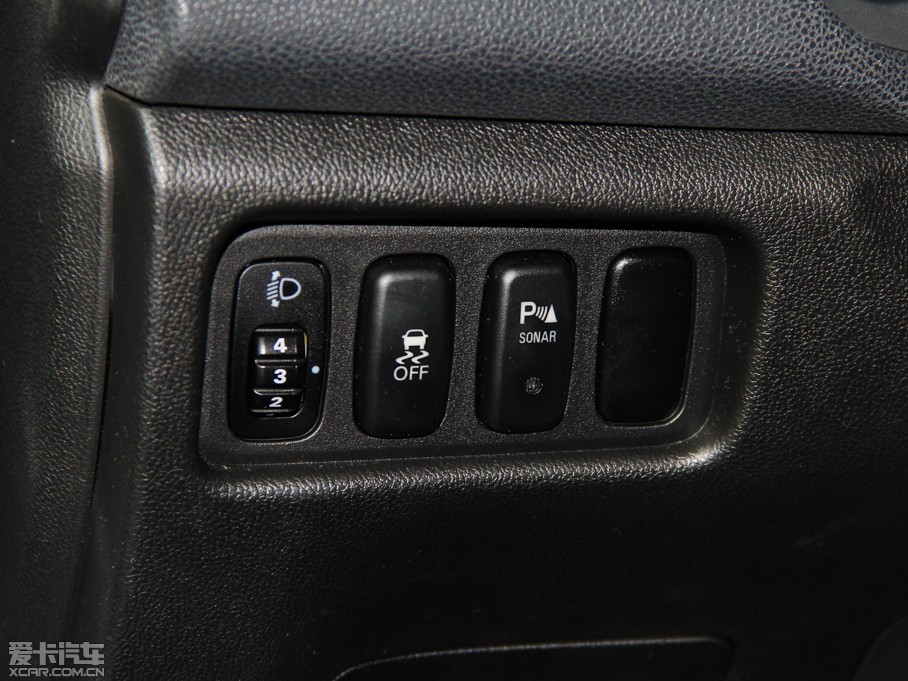 2013C4 AIRCROSS(M) 2.0L m