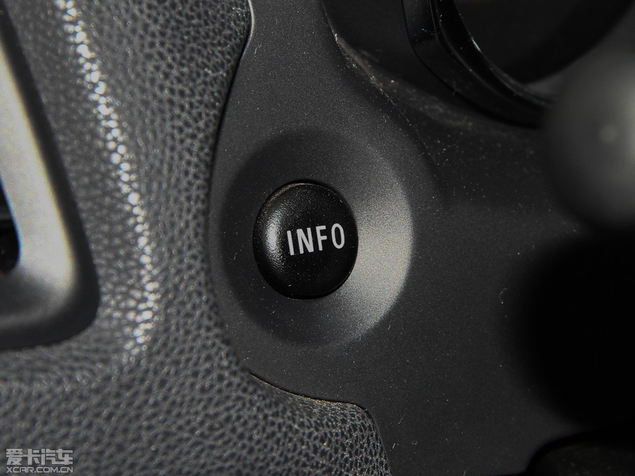 2013C4 AIRCROSS(M(jn)) 2.0L (q)m