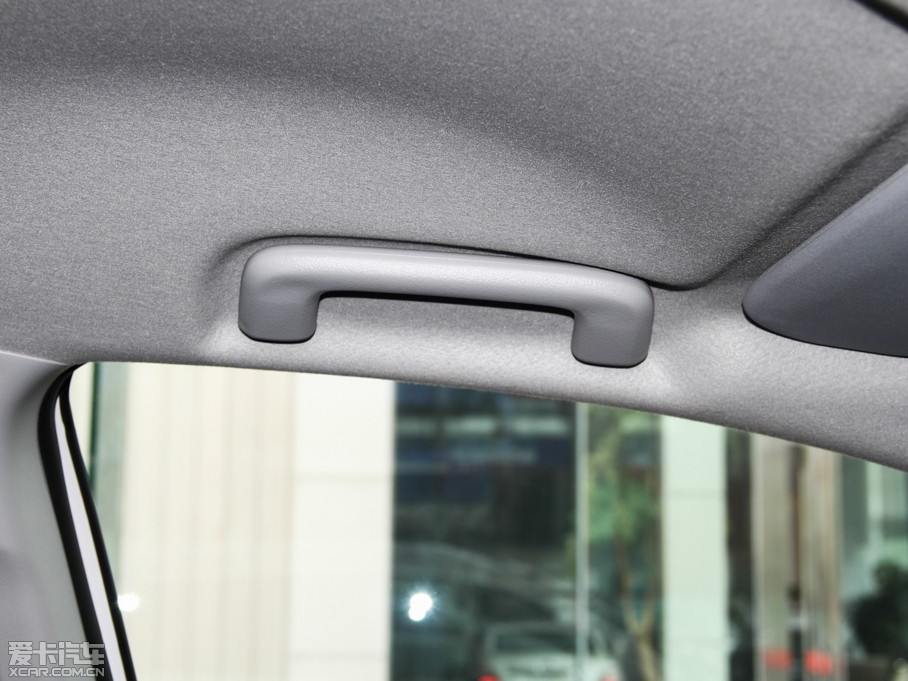 2013C4 AIRCROSS(M(jn)) 2.0L (q)m