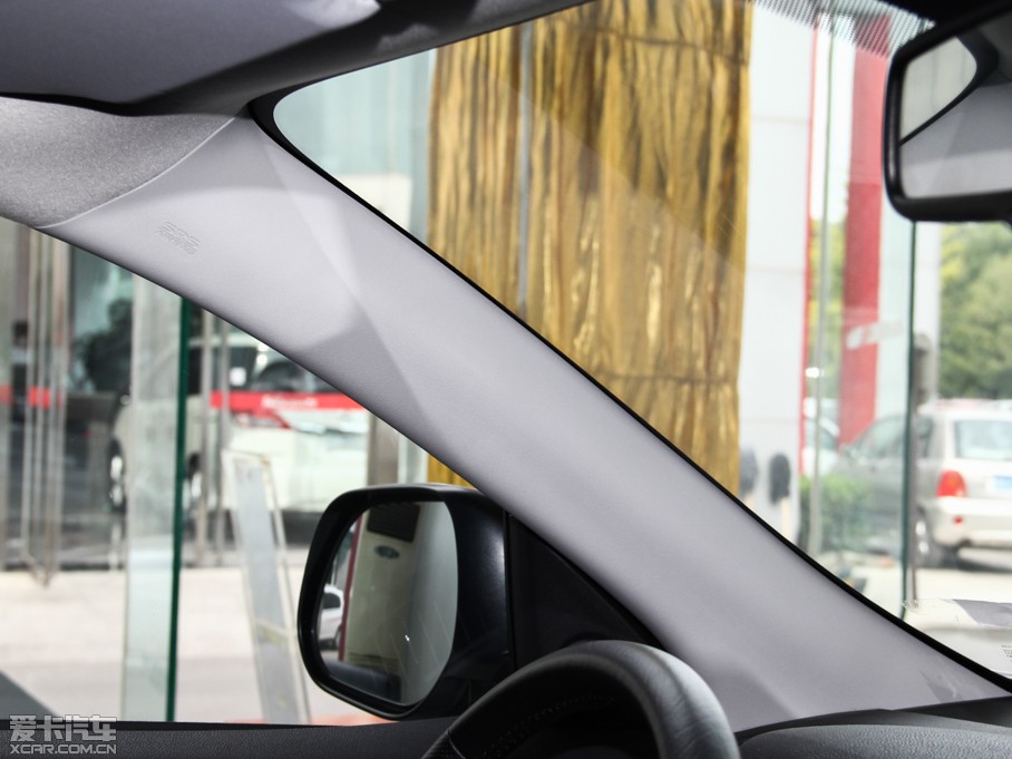 2013C4 AIRCROSS(M(jn)) 2.0L (q)m