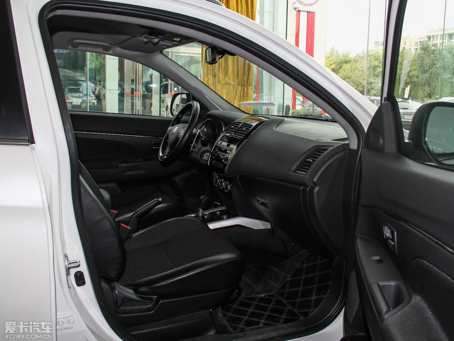 2013C4 AIRCROSS(M(jn)) 2.0L (q)m