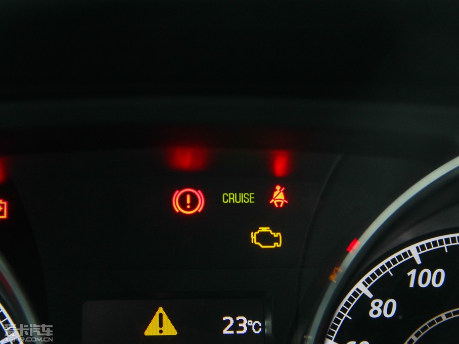 2013C4 AIRCROSS(M(jn)) 2.0L (q)m