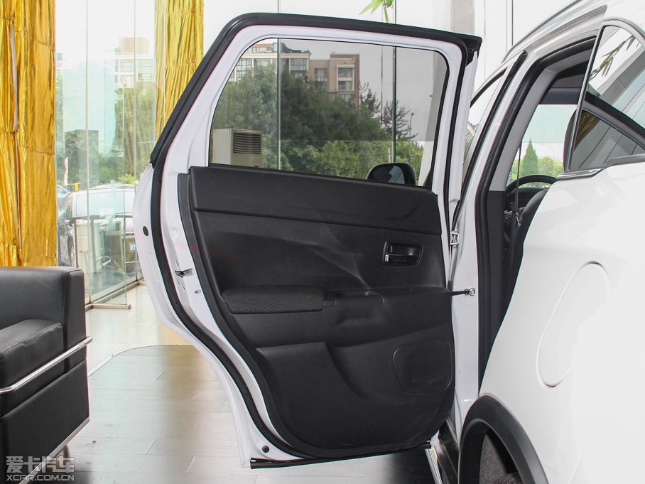 2013C4 AIRCROSS(M) 2.0L m