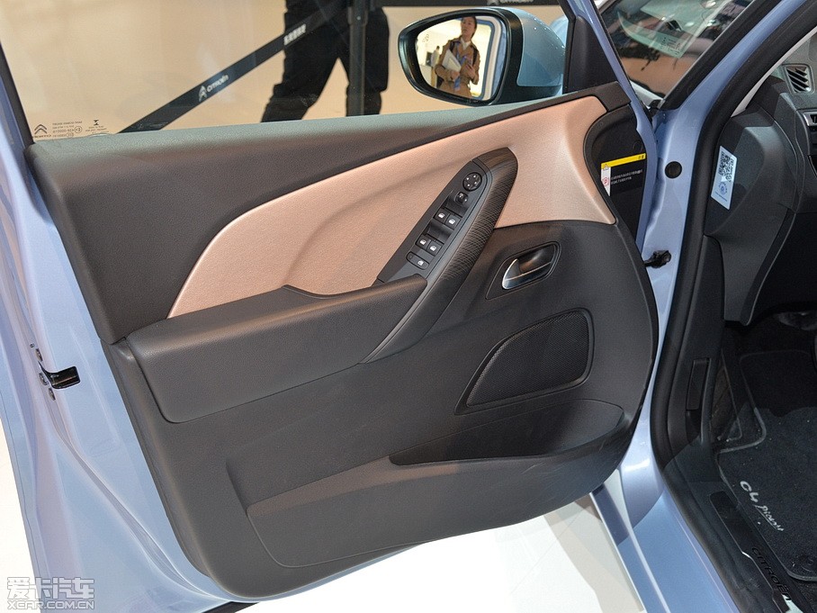 2015��C4 PICASSO 1.6T 7���ԄӺ��A���b��