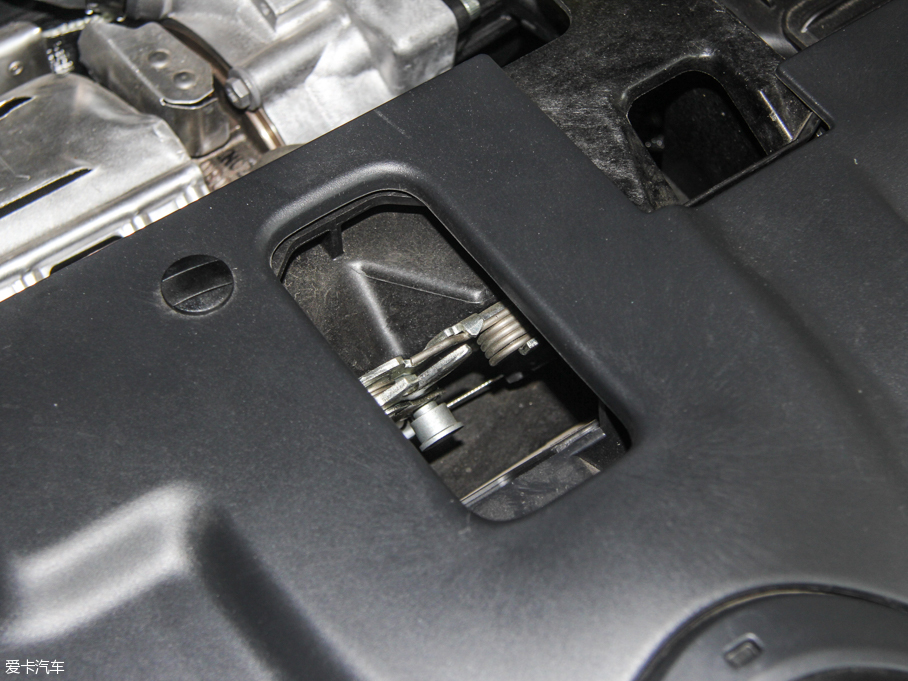 2015��C4 PICASSO 1.6T 5���ԄӺ��A��