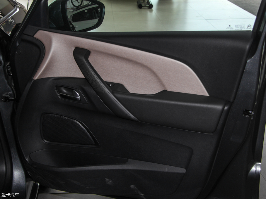 2015��C4 PICASSO 1.6T 5���Ԅ�(d��ng)���A��