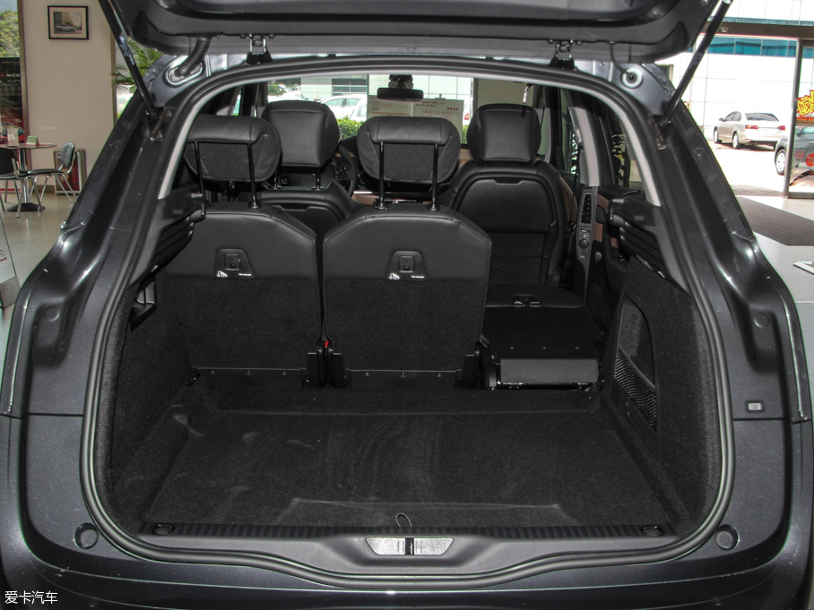 2015��C4 PICASSO 1.6T 5���ԄӺ��A��