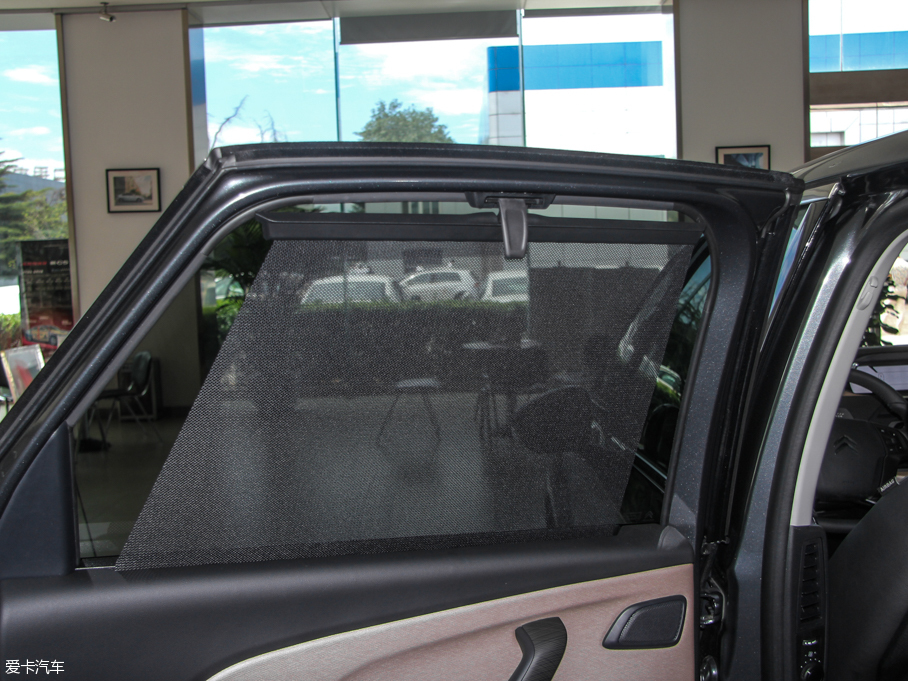 2015��C4 PICASSO 1.6T 5���ԄӺ��A��