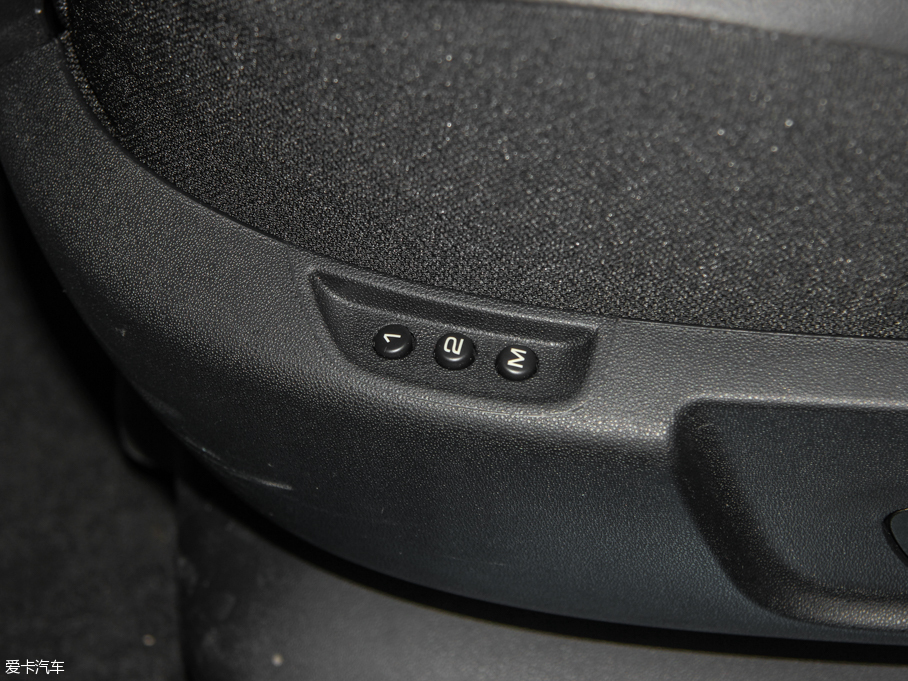 2015��C4 PICASSO 1.6T 5���Ԅ�(d��ng)���A��