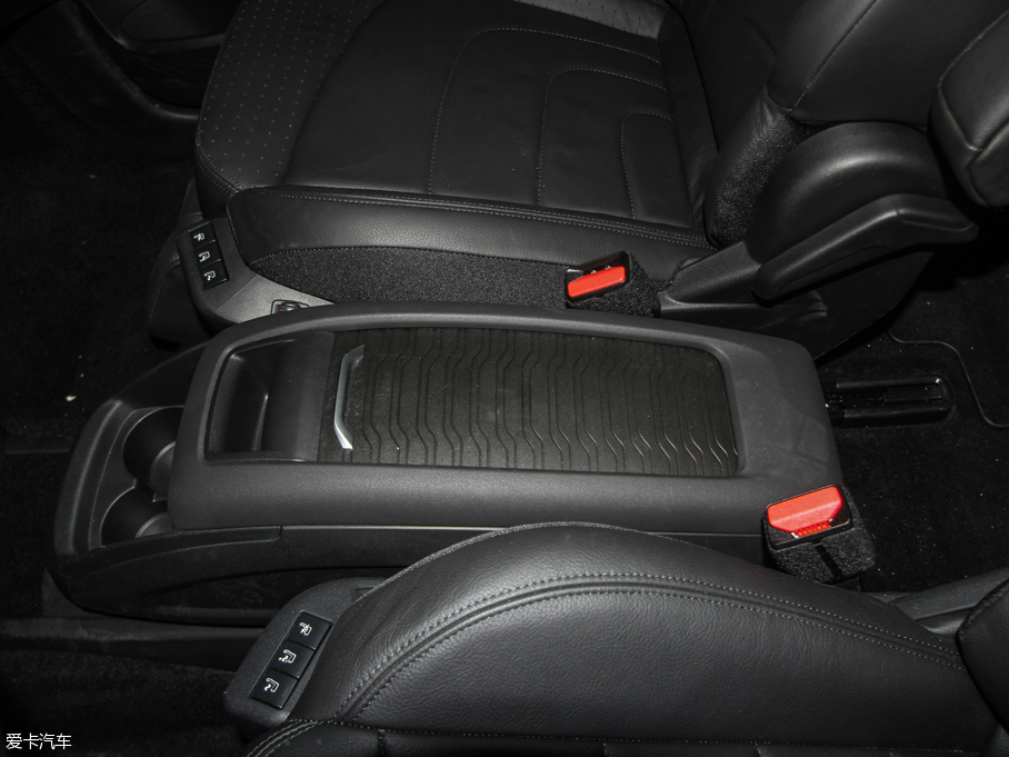 2015��C4 PICASSO 1.6T 5���ԄӺ��A��