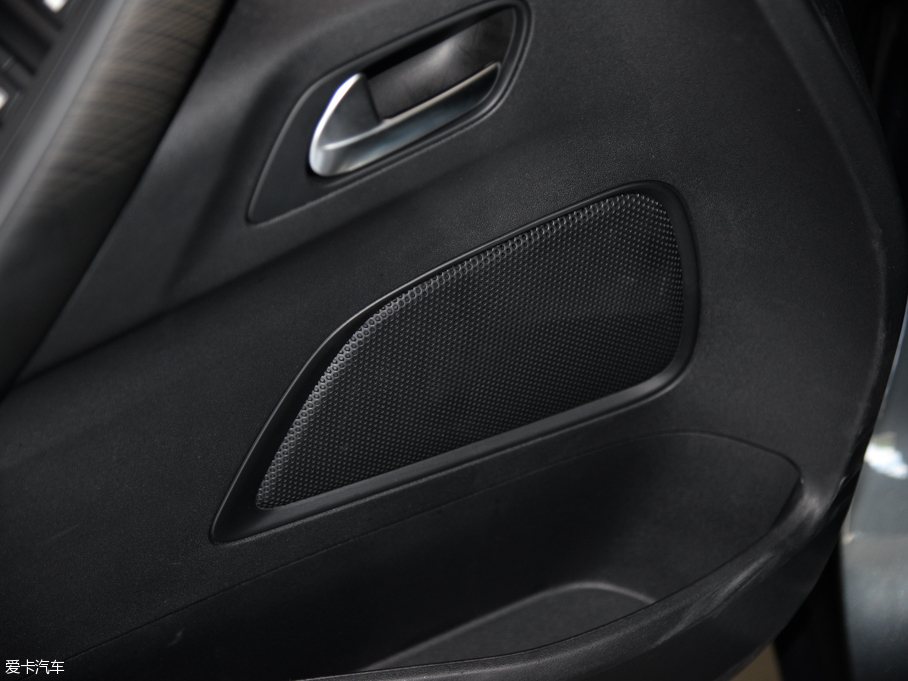 2015��C4 PICASSO 1.6T 7���ԄӺ��A��