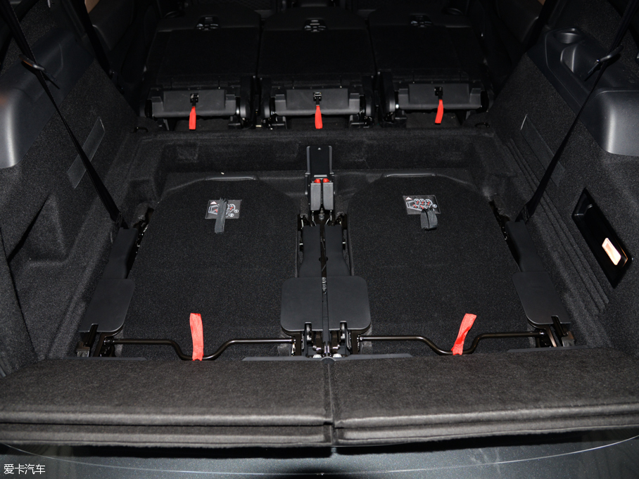 2015��C4 PICASSO 1.6T 7���ԄӺ��A��