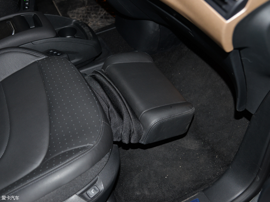 2015C4 PICASSO 1.6T 7Ԅ(dng)A