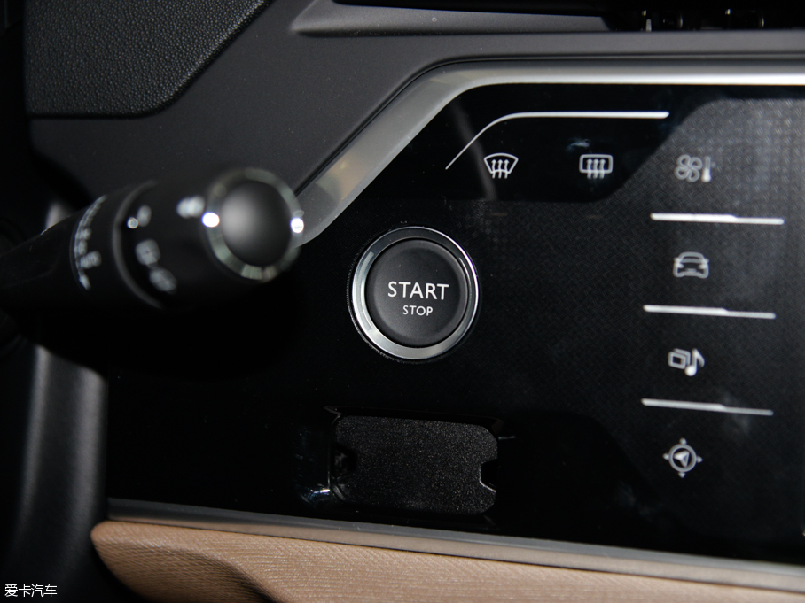 2015C4 PICASSO 1.6T 7ԄӺA