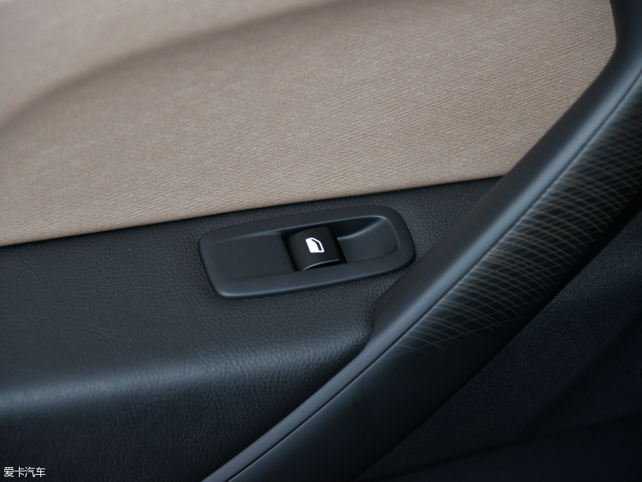 2015C4 PICASSO 1.6T 7ԄӺA