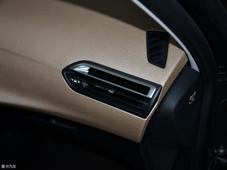 2015C4 PICASSO 1.6T 7Ԅ(dng)A