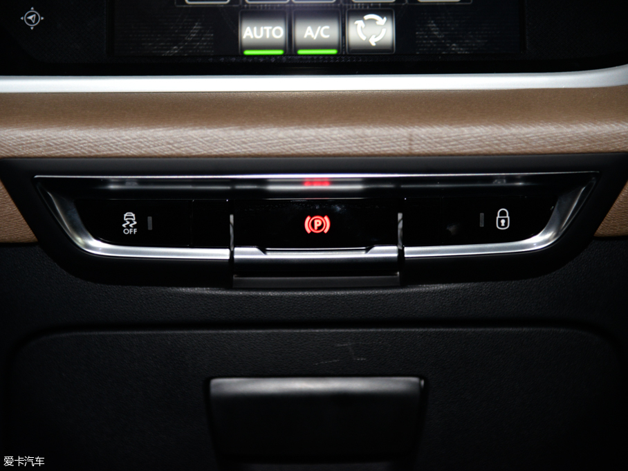 2015C4 PICASSO 1.6T 7ԄӺA