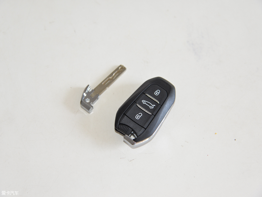 2015C4 PICASSO 1.6T 7ԄӺA