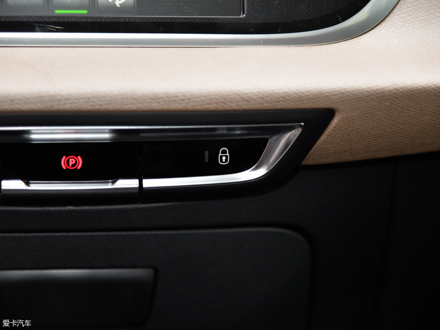 2015C4 PICASSO 1.6T 7ԄӺA