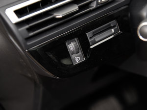 20151.6T 7ԄӺA п؅^