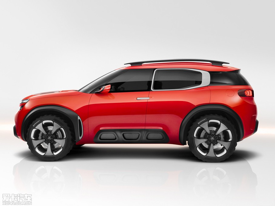 2015��AirCross ����܇