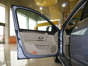 2009款2.0T 自动版 空间座椅