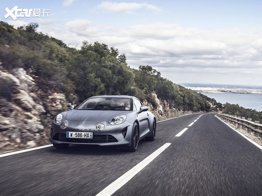 2019ZAlpine  A110S